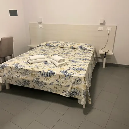 La Siesta 3* ليدو دي يسولو