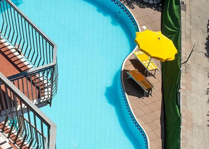 La Siesta Hotel