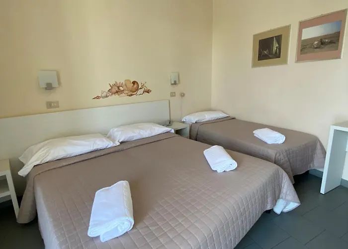 La Siesta Hotel