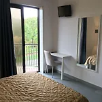 Ξενοδοχείο La Siesta 3*